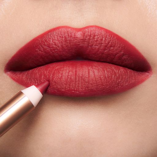 Lip Cheat Red Carpet Red